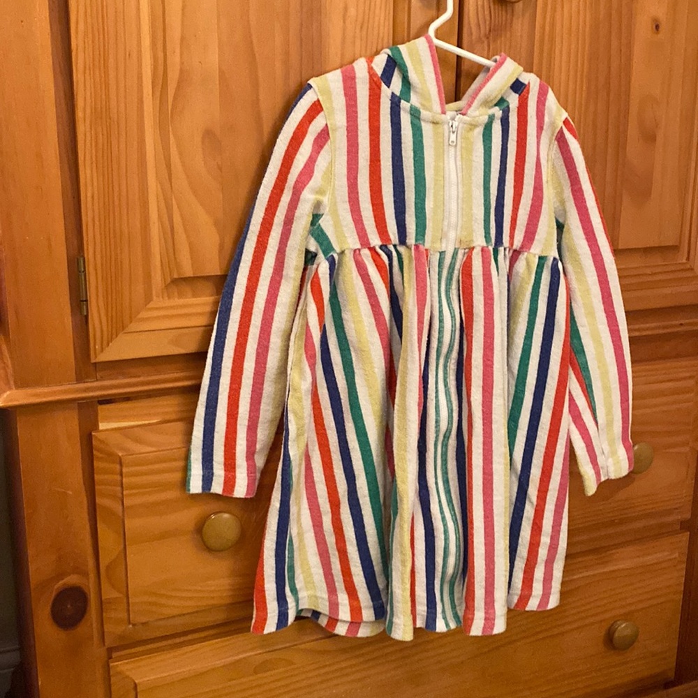 Girls swim cover up tucker and tate size 7